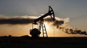 Cứu giá dầu, cuộc chiến chật vật của OPEC và Nga Cứu giá dầu, cuộc chiến chật vật của OPEC và Nga